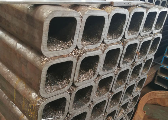 郊区厚壁无缝方管
